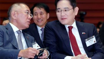 AI 시대 亞 부호 가문 자산도 껑충…삼성 3위 ·현대 16위