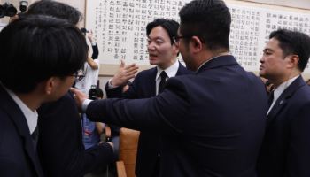 박상용 검사 또 증인선서 거부 ‘퇴장’…與“위증 결심” 野“정당한 권리”