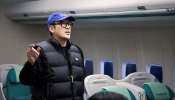 하정우, 첫 캠페인 광고 연출도 대박…공개 4일 만에 300만 조회수