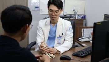  러닝 후 발목 '욱신'…무심코 넘기다 만성 될라