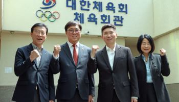 최휘영 장관, 유승민 회장 만나 추경 후속 조치 논의