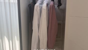 출근길 셔츠 주름, 30분이면 '말끔'…삼성전자 AI 에어드레서[써봤어요]