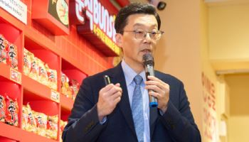일본에서 선포한 ‘매운맛의 주류화’…농심 재팬, 매출 200억엔 시대 열어