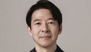 한강 물결을 보고 투자하라