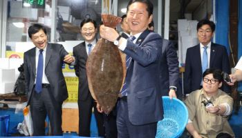 정청래 '재보선 꼼수 없다'…與 시도지사 후보 29일 일괄 의원직 사퇴