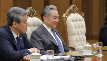 외교부 "中 왕이 방한 지연, 대만 표기’ 때문 아냐…소통 지속"