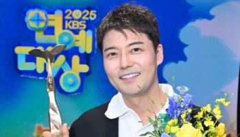 "대중에게 친숙한 적임자" 전현무, 친정 KBS 월드컵 중계 성공 이끌까