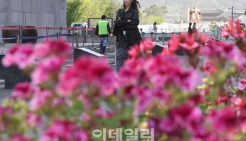 아침 추위 누그러지지만 황사 '여전'