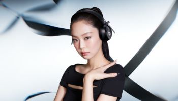 제니 미학 담았다…'비츠 솔로4 제니 스페셜 에디션' 오닉스 블랙 출시