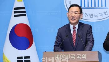 주호영, 대구시장 불출마…장동혁에 “물러날 때 알아야” 일갈