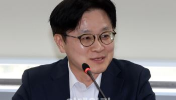 ‘가짜일 줄이기’ 5개월 해보니…산업부 직원 절반 이상 “조직문화 개선”