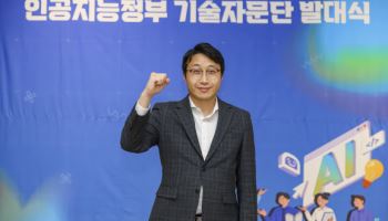 윤진욱 투비유니콘 대표, 공공 AX·AI서 '펄펄'