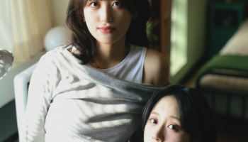 밴드 오모, 신곡 '레블러'로 5개월 만에 컴백