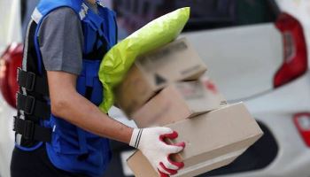DHL 유류할증료 인상 여파…편의점 국제택배 요금 오른다