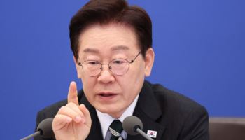 李대통령, 소풍 기피현상 개탄…"교권↑ 환경 조성해야"(종합)