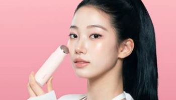 앳홈 톰, 뷰티 디바이스 '투앤티업' 모델에 카즈하 발탁