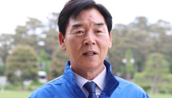 '6전7기' 오중기 "국힘 30년 경북 독식 끝내야…李대통령 '직통도지사' 될 것...