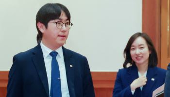 “성장기회 있는 나라 만들고 싶다”…하정우, 한동훈과 맞붙는다
