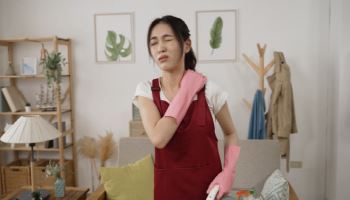 집안일도 돈…경제적 가치 '연 1125만원'