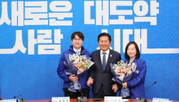 하정우 전 AI수석-전은수 전 청와대 대변인, '민주당 인재 영입식에서 자신감 가득 출사표'