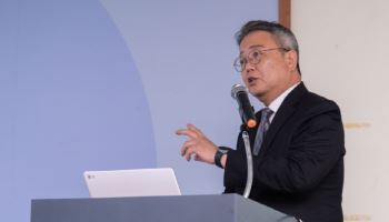 한반도 덮은 온실가스, 더 두꺼워졌다…올 여름도 `비상`