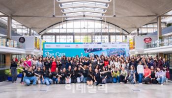  여행 예약·검색부터 스마트 관광까지…온라인 서비스 플랫폼 총출동