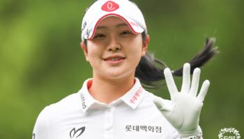 작년 대상 유현조, 고지원·김민솔 제치고 올 시즌 6개 대회 만에 첫 우승