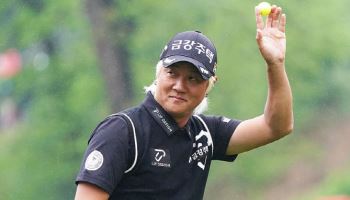 'OB가 아니라고 하더니…하루 만에 번복해 2벌타' 허인회, KGA 판정에 억울함 호소