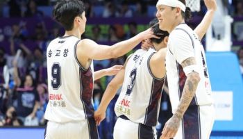 '71.4%확률 잡았다'...정규시즌 6위 KCC, 챔프전 1차전 기선제압