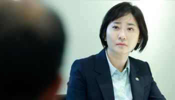 AI·저출생·고령화 ‘삼중충격’…사회보장 판 다시 짠다