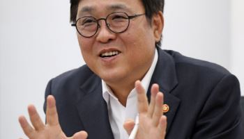 최휘영 장관 "영화 관람 할인권 450만장 13일부터 배포"