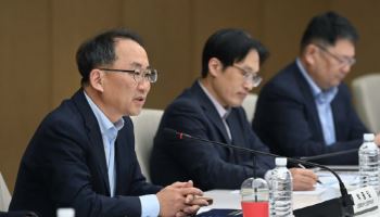 산업부, 중소물류센터 AI 전환 위한 표준모델 연내 구축