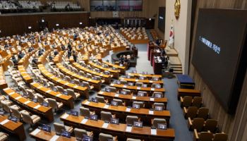 국민의힘, 국회 '개헌안 재투표'에 필리버스터 대응 방침