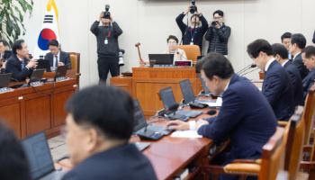 외환당국, 코인 해외송금 직접 모니터링…스테이블코인 국경간 이동도 관리