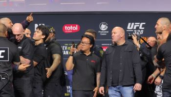 'UFC 앙숙' 치마예프vs스트릭랜드, 계체장에서도 난투극