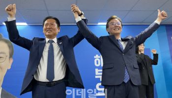 전재수 후보 선거사무소 개소…정청래 “전재수는 이재명 닮아” 지원사격