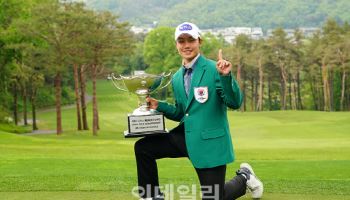 남서울CC 정복 위해…23도 유틸리티 넣고 웨지 바운스 바꾼 송민혁[챔피언스클럽]
