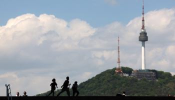 나들이 하기 좋은 일요일…전국 맑고 큰 일교차[오늘날씨]