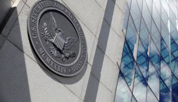 신중해진 美SEC…사상 첫 예측시장 ETF 출시 승인 늦췄다