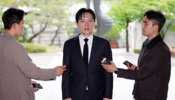 대검 감찰위, '진술회유 의혹' 박상용 검사 출석 요구…대기 3시간만