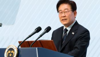 李대통령 “원시적 약탈금융 아직 존재”…“오늘 국무회의서 해결방안 찾겠다”