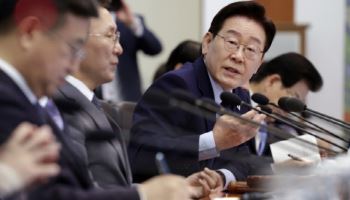 "위기가구, 신청 안 해도 복지 지원"…정부 '적극적 복지' 전환