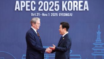 李대통령, 오늘 베선트 美 재무장관·허리펑 中부총리 접견