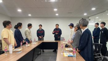 노무현재단 “유튜브 노무현 비하 표현 유감"...롯데 구단 "재발 막겠다"