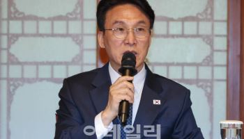 김민석 총리, 19일 與원내지도부 만난다…‘입법 속도전’ 협조 당부