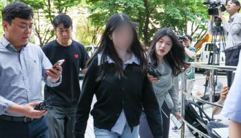 '모텔 출산 후 살해' 20대 여성 구속 갈림길…묵묵부답