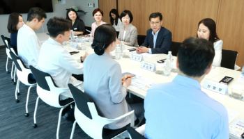 병원 문 나선 뒤 혼자 남지 않게…퇴원환자 돌봄 전국 확대