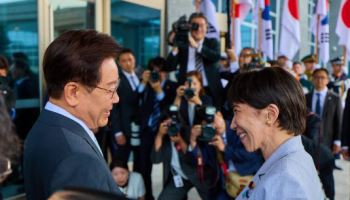 韓,日 정상회담...중동 불안정에 대응 "원유·LNG 스와프 거래" 등 에너지 협력 강화