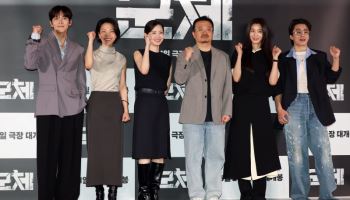 “좀비가 주인공인 영화”… 연상호 ‘군체’, 인간성 질문 던졌다(종합)