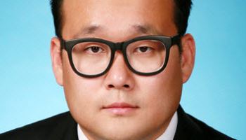 "롯데그룹 안정화…중장기 성장 열쇠는 호텔·부동산 개발"